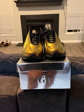 Metallic Gold Men's Sneakers -